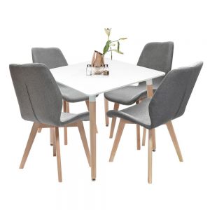 Comedor Minimalista con 4 sillas Eames y Mesa Eames 